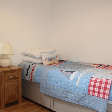 Ceol Na Mara Cottage By The Sea Нерн Екстер'єр фото